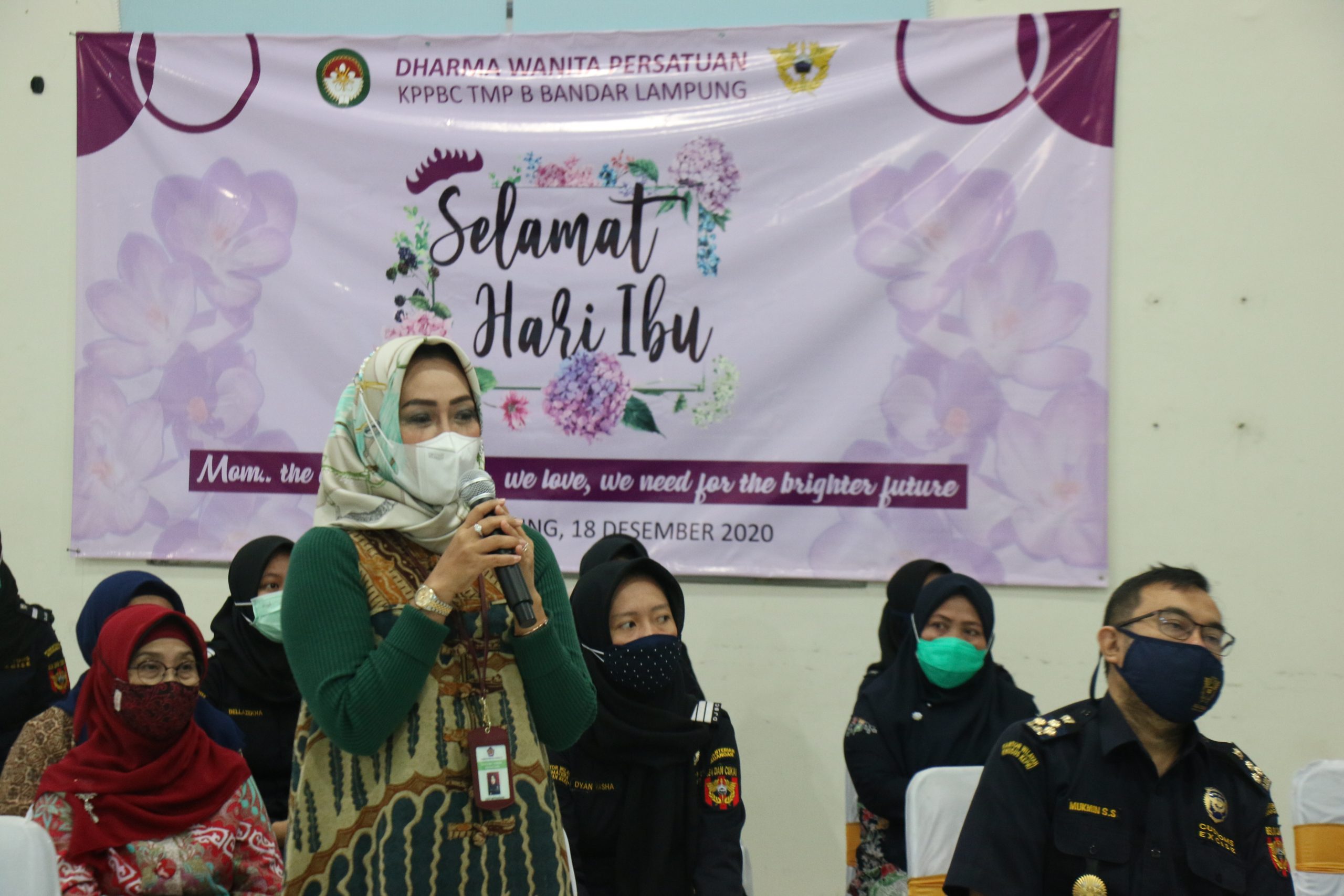 Peringati Hari Ibu, Dharma Wanita Bea Cukai Lampung Adakan Diskusi dan Lomba